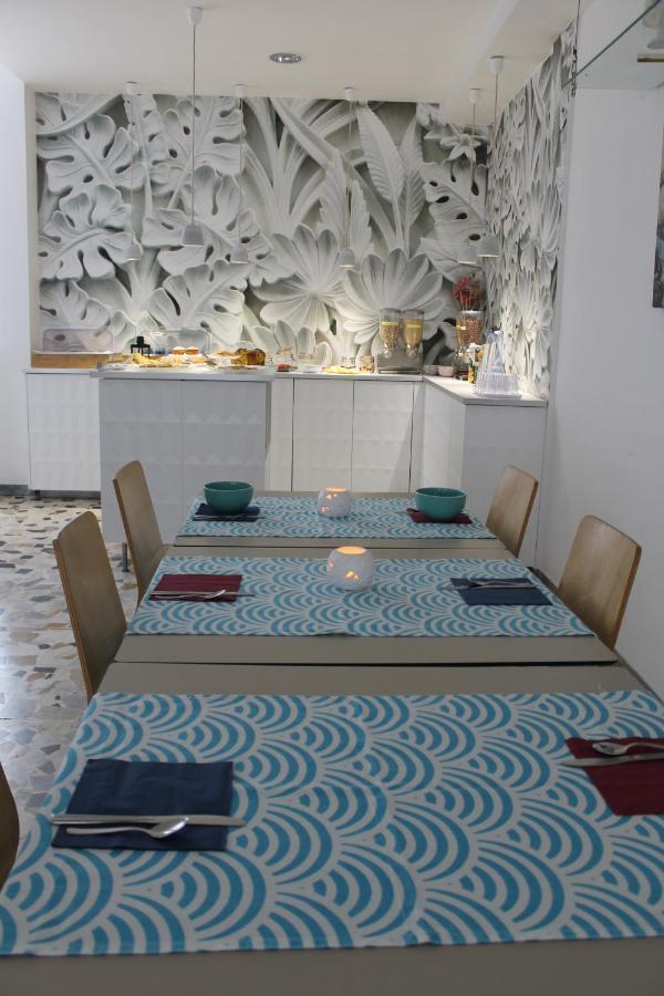 Hotel Esperia Cattolica Extérieur photo